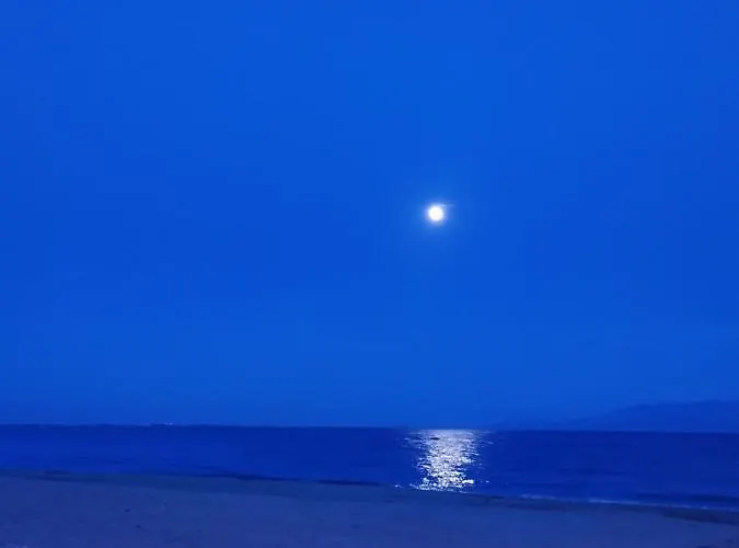 Aegean View Seaside 公寓 *